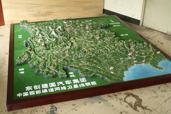 China El modelo arquitectónico modificado para requisitos particulares de la escala suministra el acrílico para la disposición de la ciudad proveedor