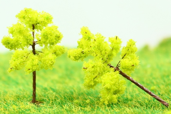 China Alambre de plantación de ferrocarril paisajes en miniatura modelo árboles amarillo verde avenida árbol 3 cm proveedor