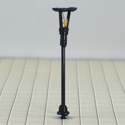 China Escala HO tren diseño iluminación plástico modelo farola puesto de 6 cm proveedor