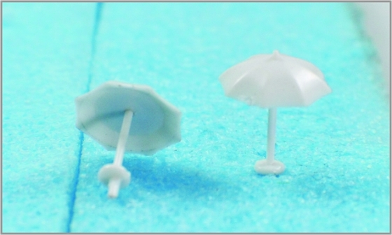China MT100 1/100 Custom escala modelo tren diseños en miniatura plástico Sun Umbrella proveedor