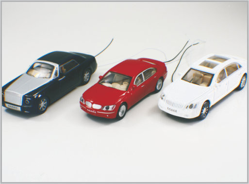China 1/50 mini coches modelo de encargo encendidos de escala con 12v como el regalo y Decoratio casero proveedor