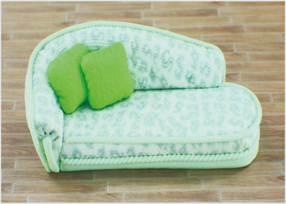 China Muebles modelo arquitectónicos, mini sofá de la raya suave de la cerámica para la casa de muñecas SF203 proveedor