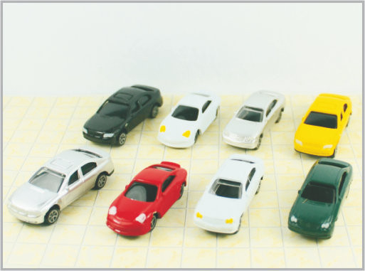 China 1/100 mini coches modelo de encargo plásticos fundidos a troquel CB1005-3 de escala del juguete como el regalo y Decoratio casero proveedor