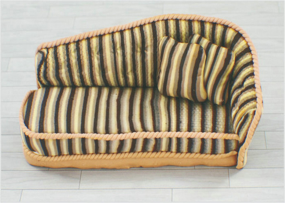 China Sofá de cerámica de la raya de los muebles del diseño modelo arquitectónico del hogar para la casa de muñecas proveedor