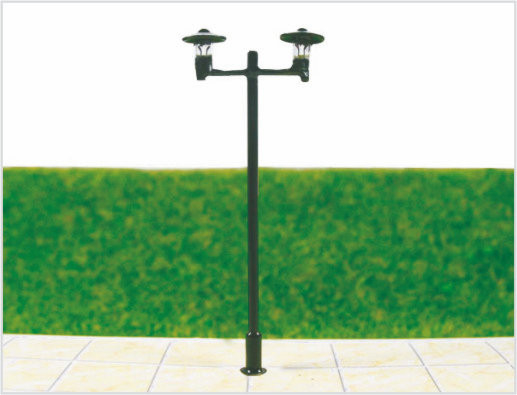 China Poste de T48 6V dos puntas calle plástico escala modelo luz para diseño de tren 6,5 cm proveedor