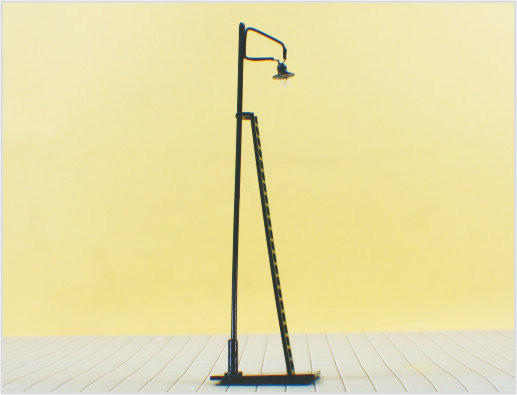 China T98 6V 11 cm luminoso luz de calle en miniatura modelo Lamp Post para diseño de tren proveedor