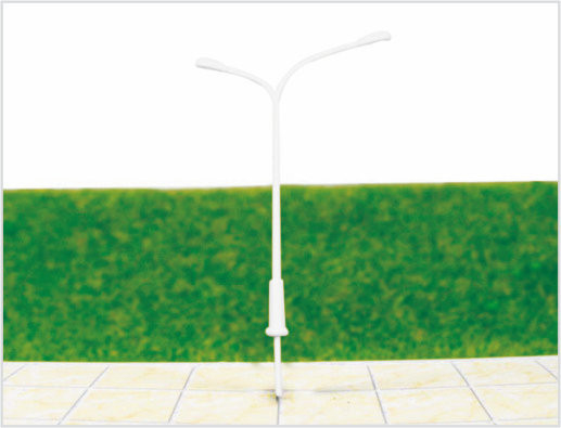 China ML300 Personalizado 6V cabeza única calle luces plástico modelo Lamp Post para diseños de ferrocarril proveedor