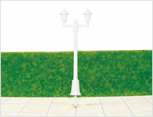 China ML300 Personalizado 6V bicéfala luces de jardín plástico modelo Lamp Post para diseños de ferrocarril proveedor