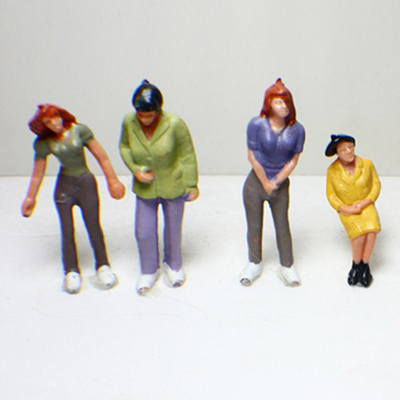 P43-10 al aire libre 1:43 escala arquitectónica modelo personas pintado figuras 4.8 cm proveedor