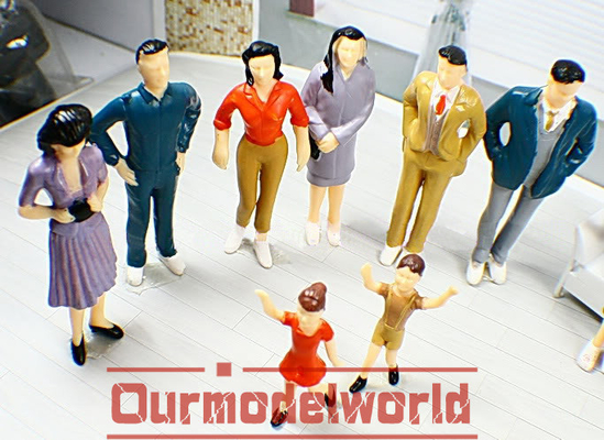 el modelo femenino de la gente interior miniatura de los 7.0cm figura el embalaje de encargo del ODM del OEM proveedor