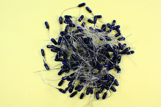 Lámparas al aire libre del poste de los pequeños bulbos transparentes de Bule mini 3m m 6.5V para la fabricación modelo proveedor