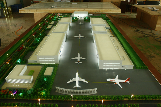 Miniatura modelo arquitectónica modificada para requisitos particulares del fabricante 3D para la disposición del aeropuerto proveedor