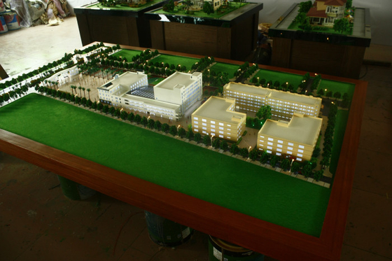 fabricante modelo arquitectónico miniatura de la construcción de escuelas 3D, modelos de escala de la disposición de la escuela de la iluminación proveedor