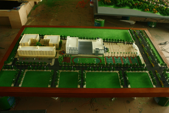 fabricante modelo arquitectónico miniatura de la construcción de escuelas 3D, modelos de escala de la disposición de la escuela de la iluminación proveedor