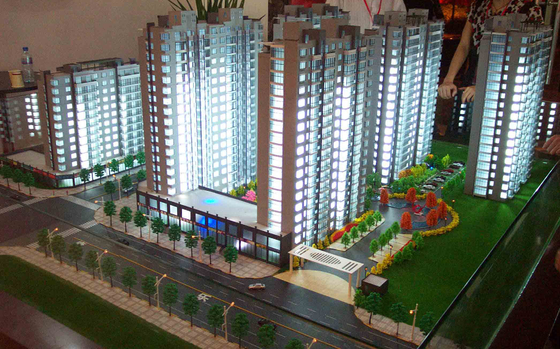 Miniatura modelo arquitectónica del fabricante de la iluminación hermosa para el proyecto de la inversión inmobiliaria proveedor