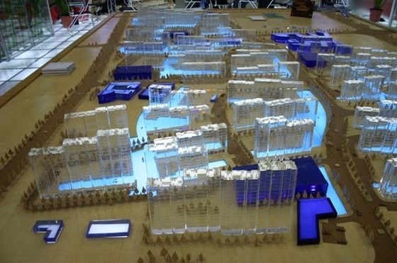 Artículo modelo arquitectónico miniatura del fabricante del edificio monocromático con el modelo hermoso proveedor