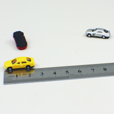 Coches modelo de encargo de escala del 1:200 plástico, coche modelo colorido constructivo del borde de la carretera ferroviario proveedor