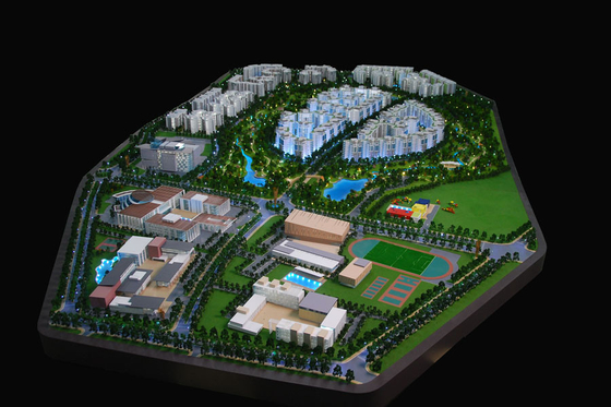 Paisaje de acrílico del modelo de escala de la iluminación para la disposición del modelo del desarrollo urbano proveedor