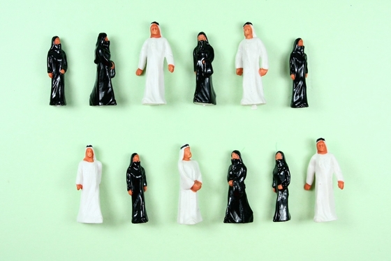 Figuras arquitectónicas pintadas de la gente del modelo de escala, árabe de la escala OO del pasajero del tren los 2.8cm proveedor
