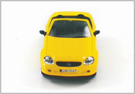 1/43 fundió el Benz de encargo Sik320 de Mercedes a troquel de los coches modelo de escala de la aleación amarilla para la colección proveedor