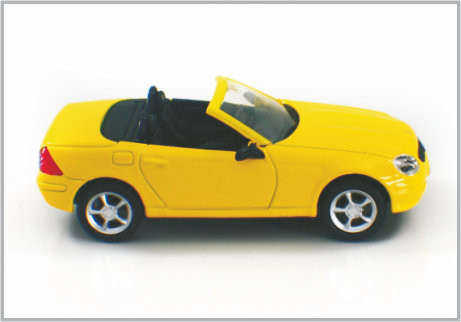 1/43 fundió el Benz de encargo Sik320 de Mercedes a troquel de los coches modelo de escala de la aleación amarilla para la colección proveedor