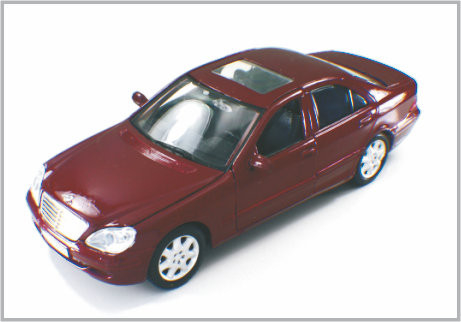 1/24 fundió la clase de encargo rojo oscuro de Mercedes Benzs a troquel de los coches modelo de escala de la aleación como Decoratio proveedor