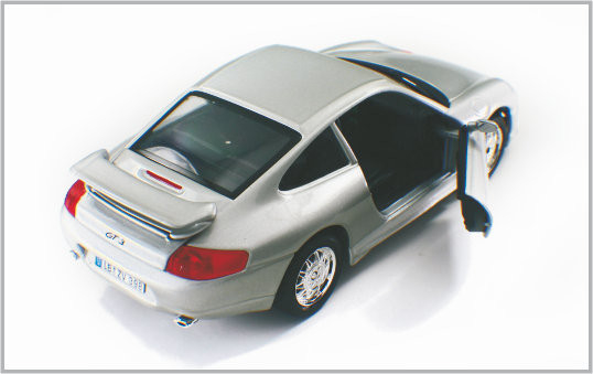 1/24 fundió los coches modelo de encargo blancos plateados Porsche GT3 de escala a troquel de la aleación como a casa Decoratio proveedor