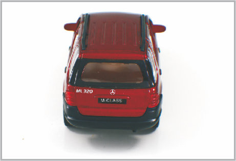 1/32 fundió la Benzm-clase de encargo rojo oscuro de los coches a troquel modelo de escala del juguete como a casa Decoratio proveedor
